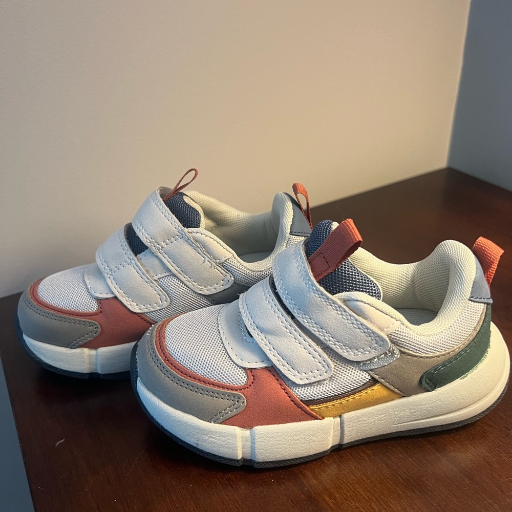 Never worn Kids Cat & Jack sneakers